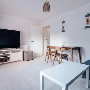 Premier Refurbished Flat Apartment Bournemouth