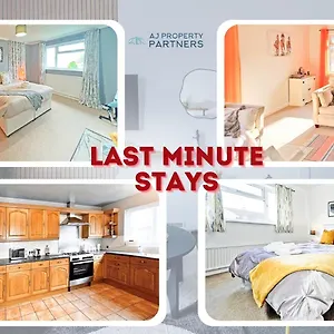 Premium L Hill View L Last-minute Offer L L Aj L Perfect For Short Or Long L 4beds 4bedrooms Holiday home Cheltenham